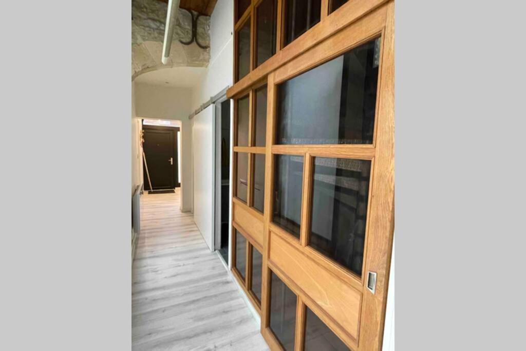 « Au 33 » Apartment ชาร์เลอวิลล์-เมซิแยร์ ภายนอก รูปภาพ